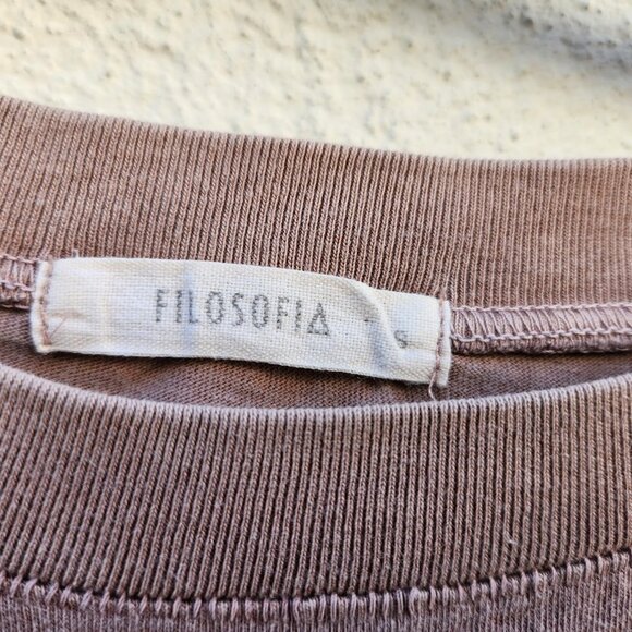 5/$100 SALE - FILOSOFIA Jade Crop Tee in Wheat - Picture 4 of 6